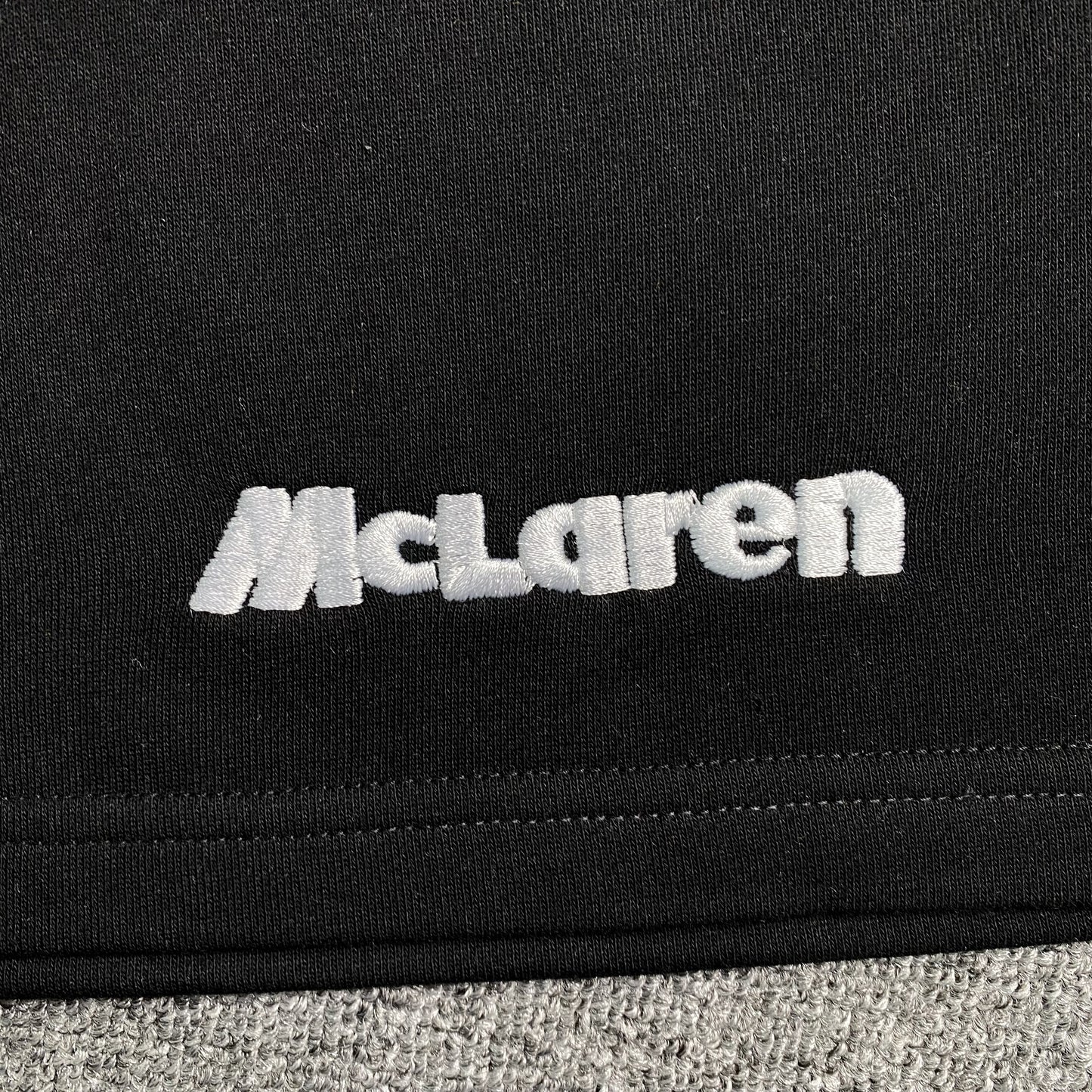 rhude-x-mclaren-shorts-black-3_b918cac9-Drip Store Argentina