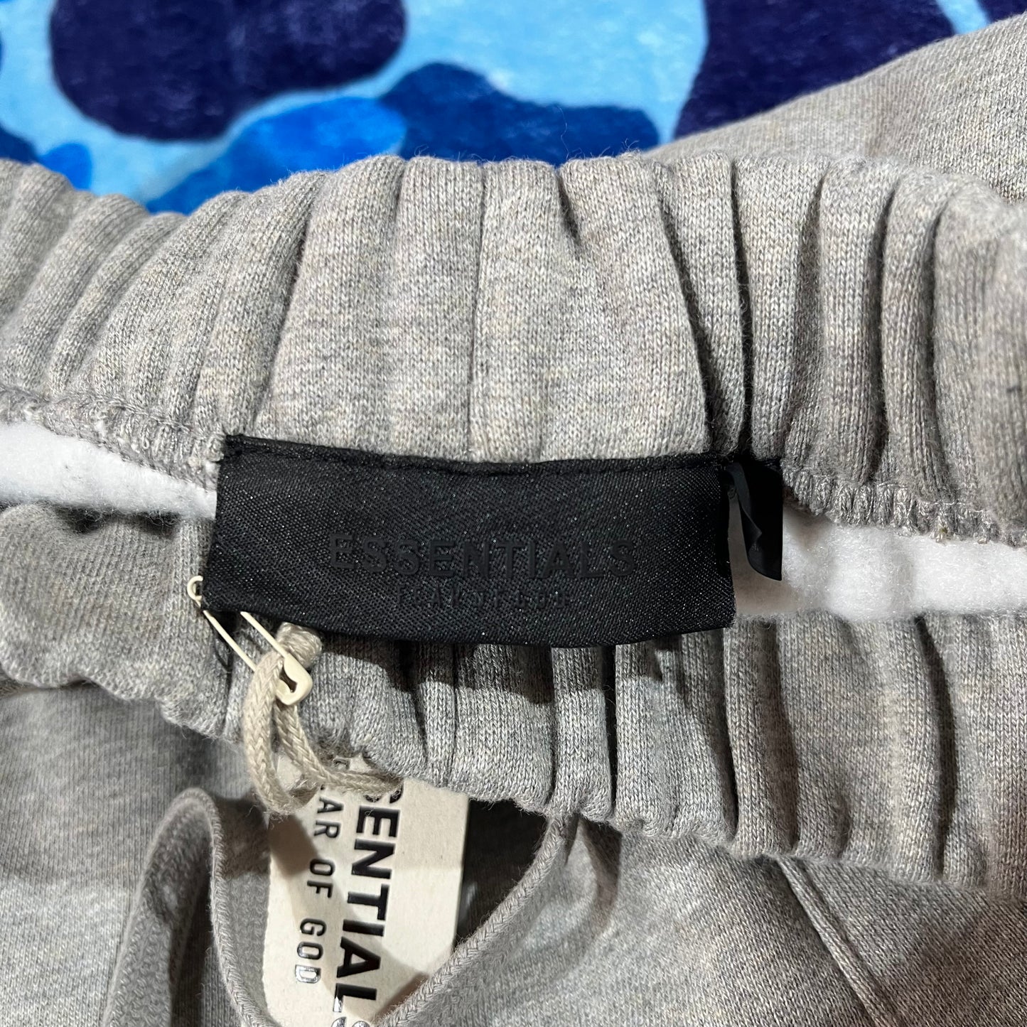 Short Essentials NBA Gris S