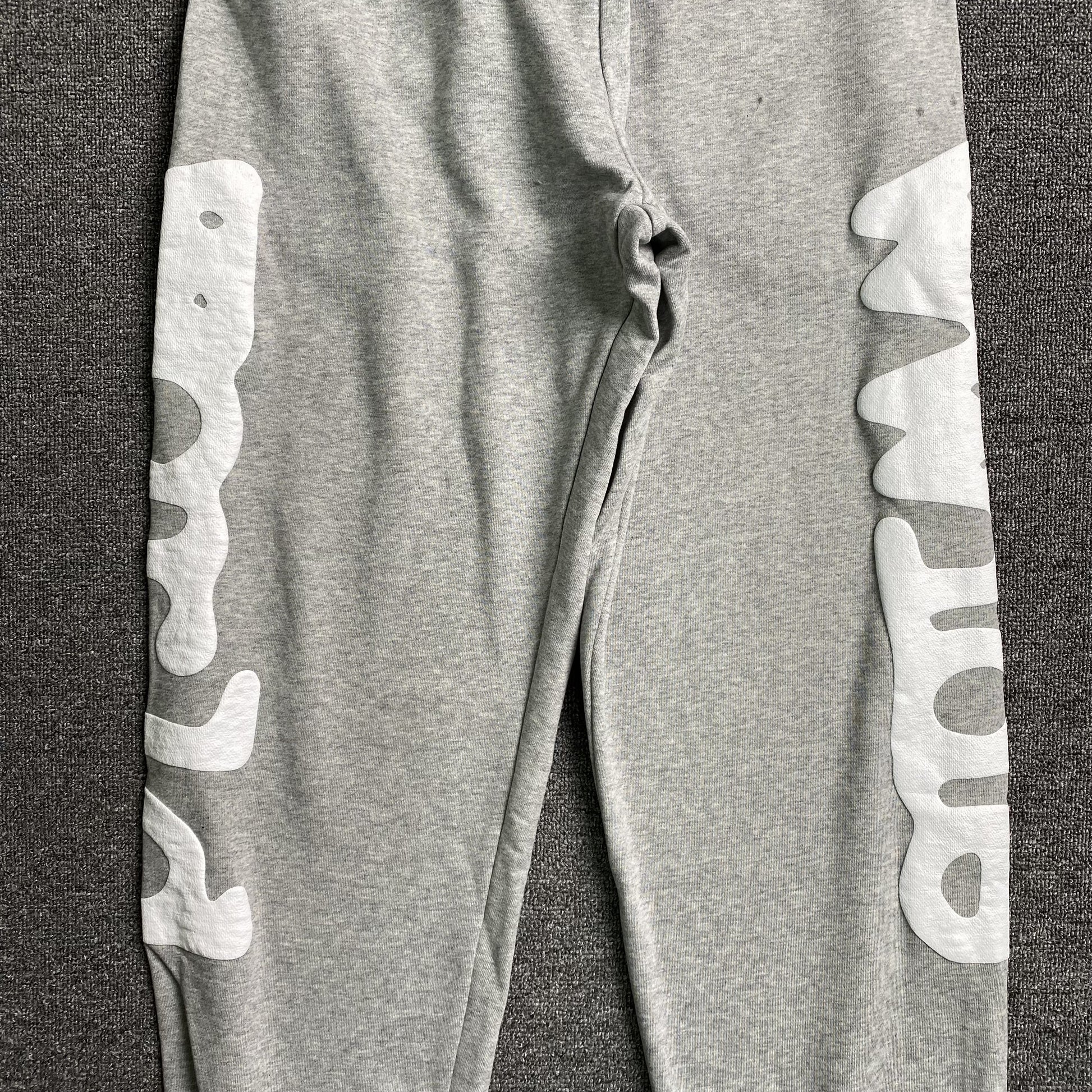 sp5der-beluga-sweatpants-dark-grey-heather-3-Drip Store Argentina