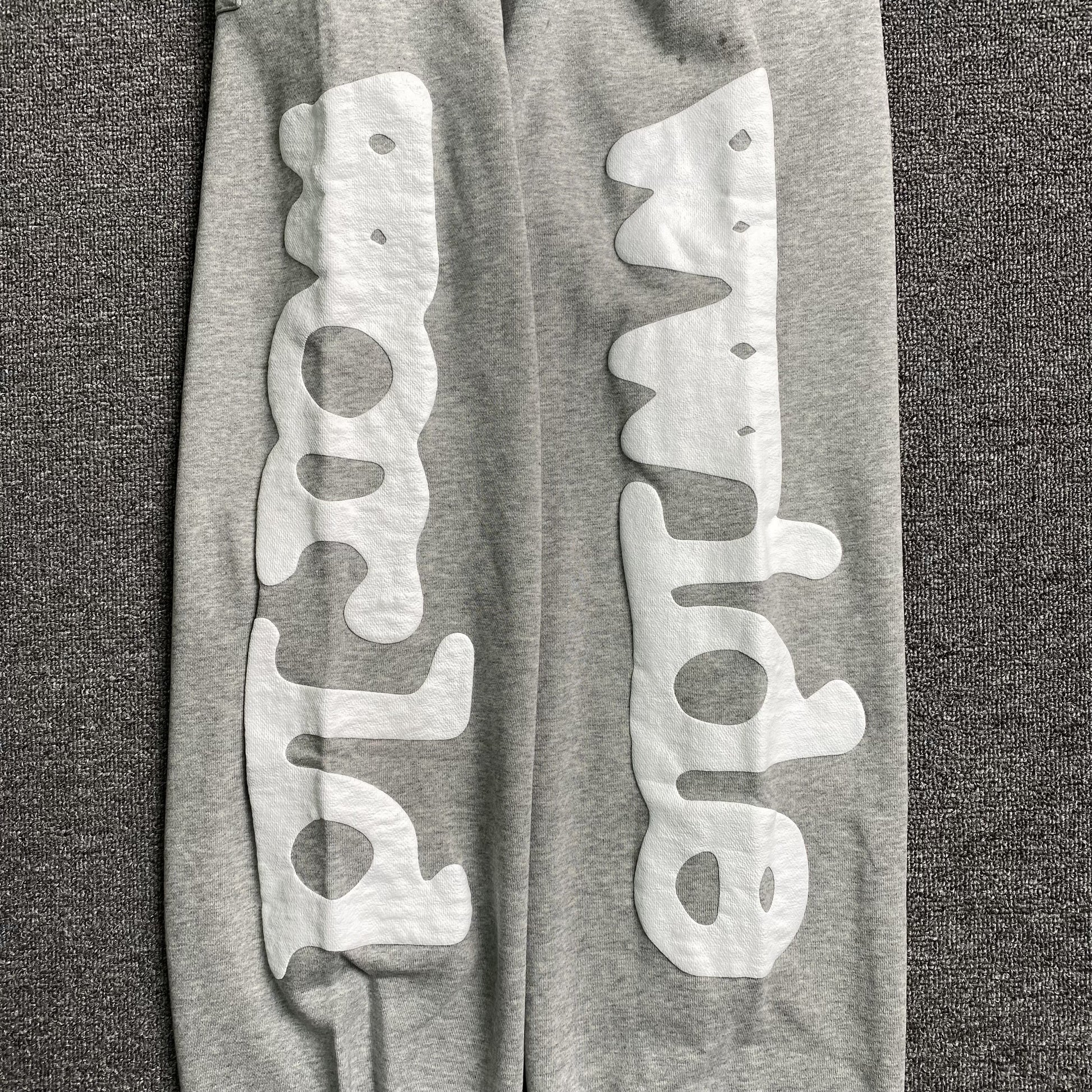 sp5der-beluga-sweatpants-dark-grey-heather-4-Drip Store Argentina