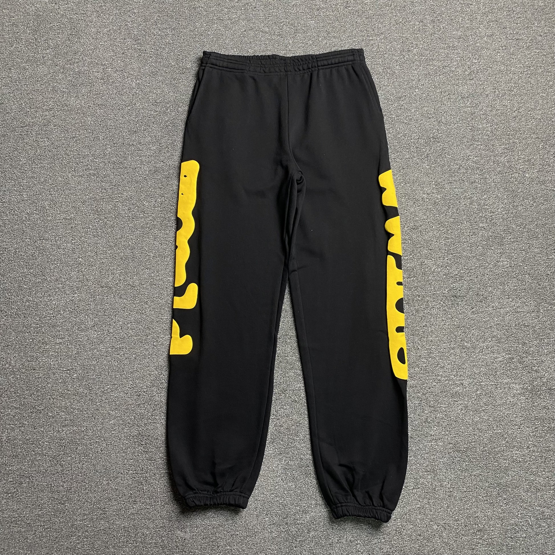 sp5der-beluga-sweatpants-onyx-yellow-Drip Store Argentina