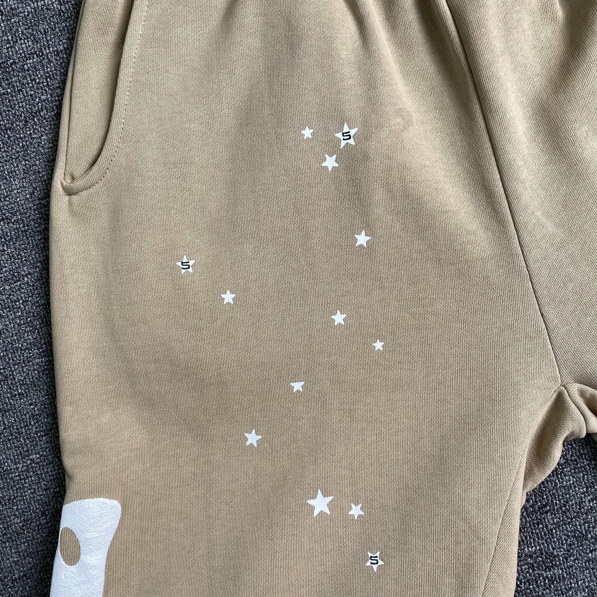 sp5der-beluga-sweatpants-sand-5-Drip Store Argentina