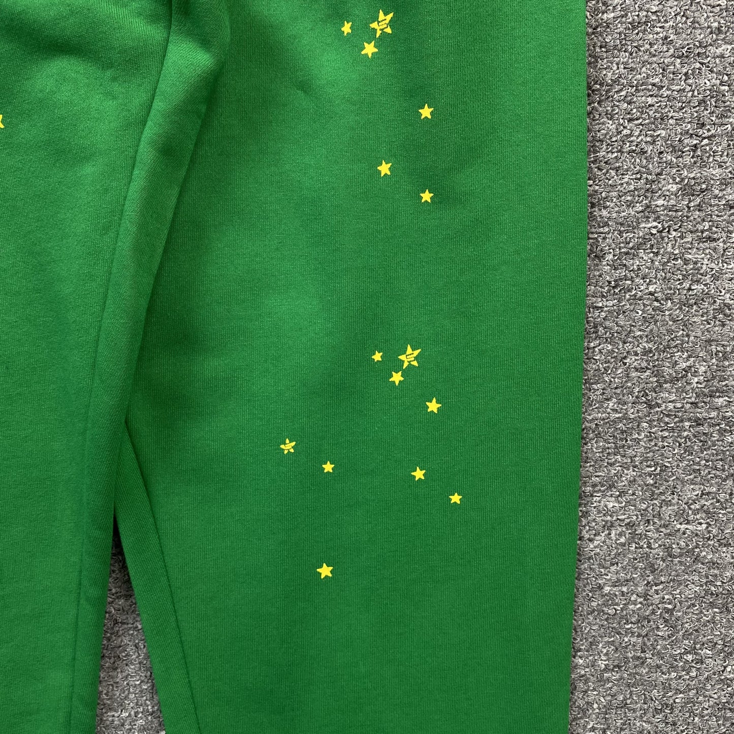 sp5der-star-og-web-v2-sweatpants-slime-green-5-Drip Store Argentina