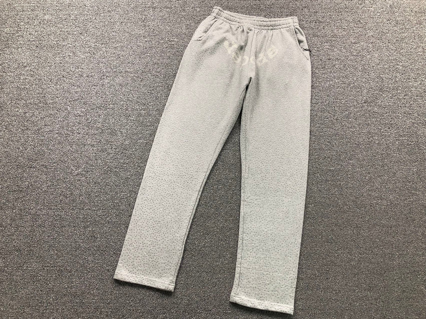 Pantalón Sp5der VVS Gris