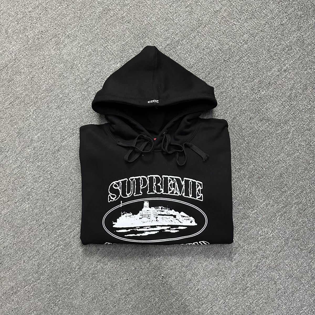 supreme-corteiz-rules-the-world-hoodie-black-8-Drip Store Argentina