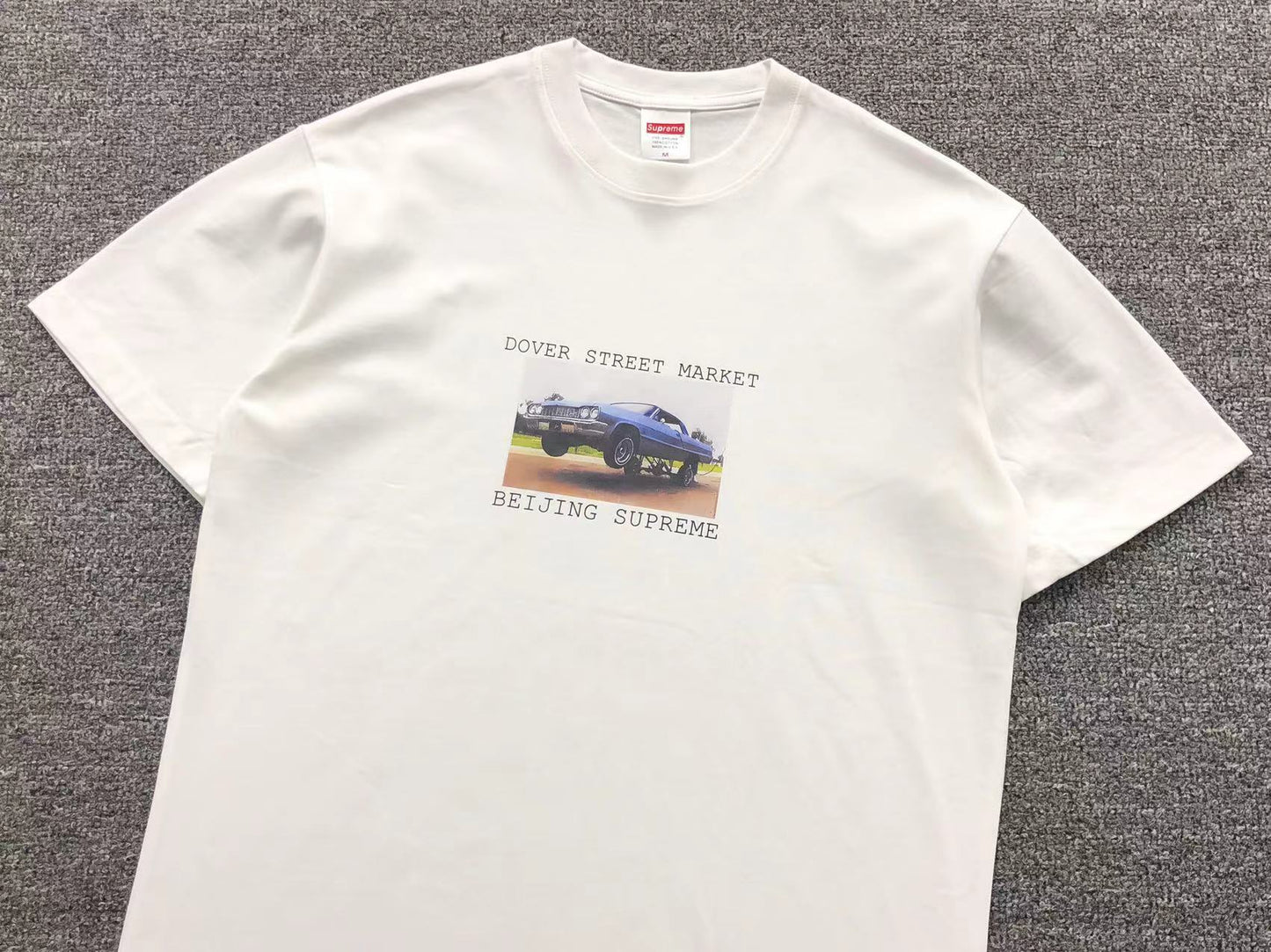supreme-dover-street-market-beijing-exclusive-tee-white-3-Drip Store Argentina