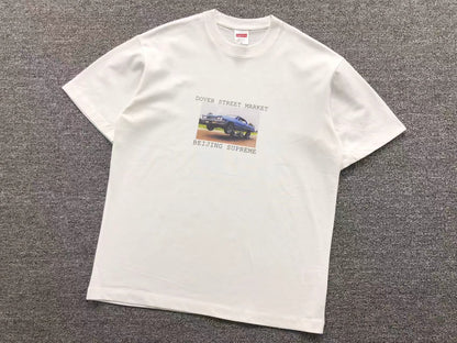 supreme-dover-street-market-beijing-exclusive-tee-white-Drip Store Argentina