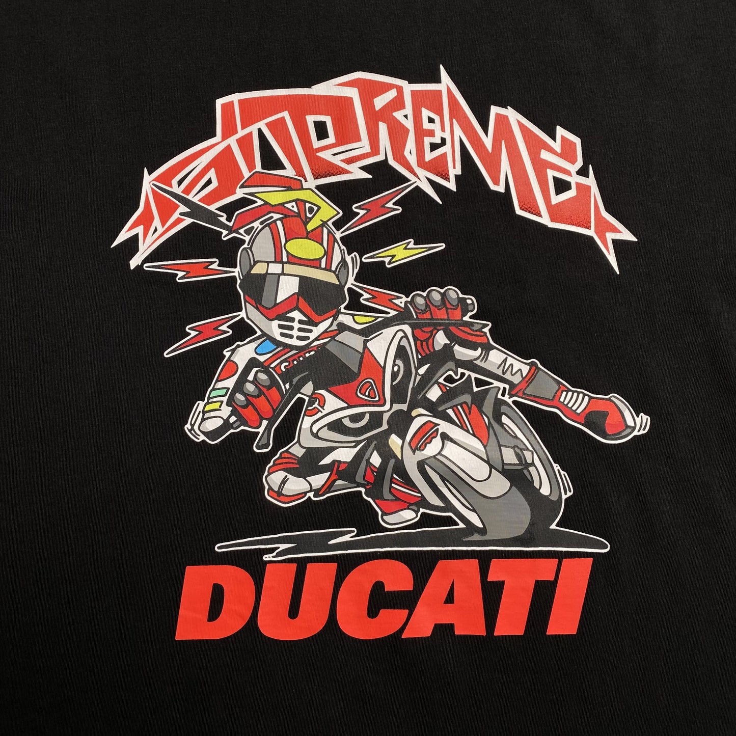 supreme-ducati-bike-tee-black-3-Drip Store Argentina