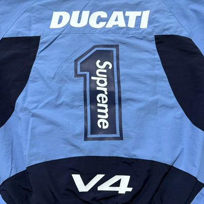 Campera Supreme Ducati Track Celeste