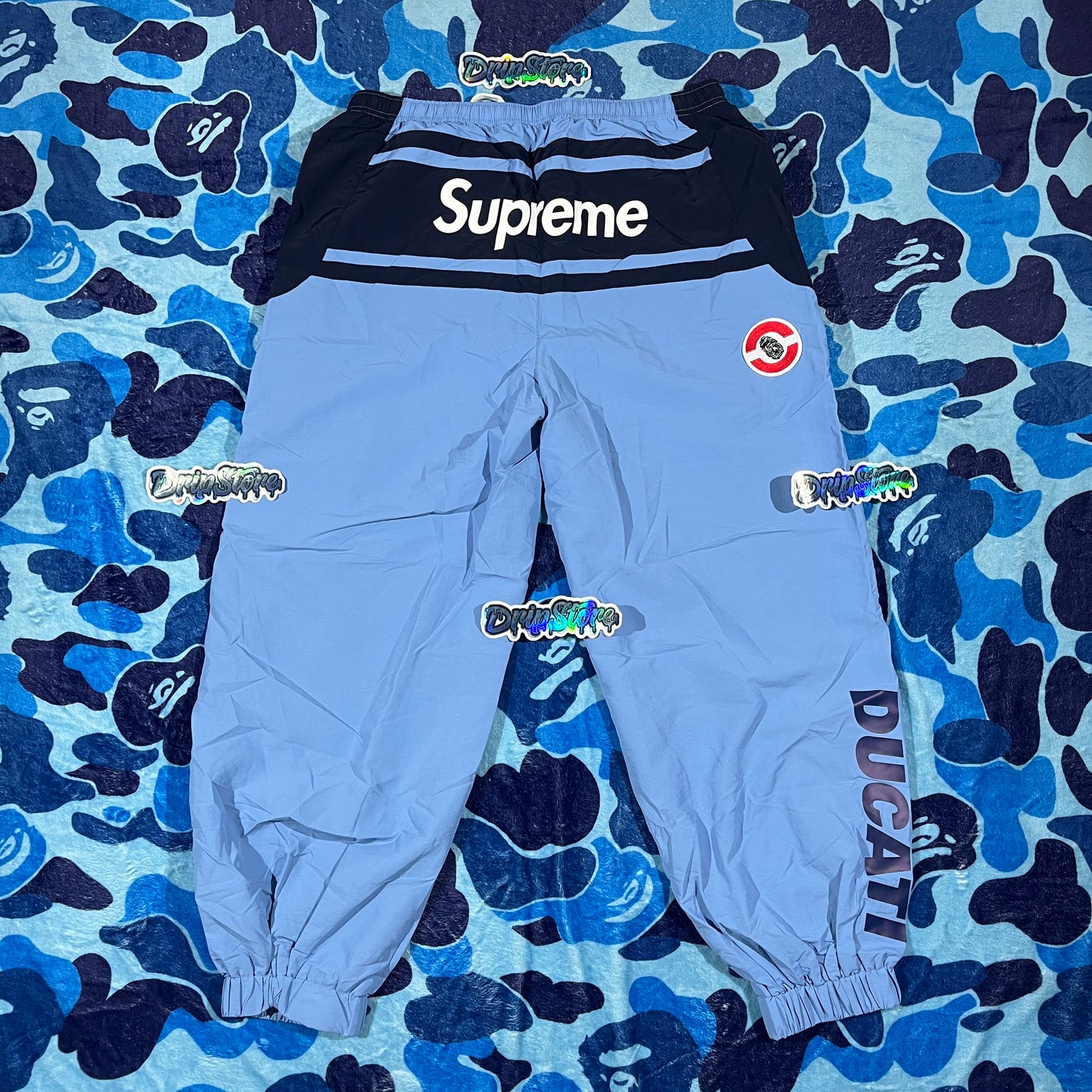 Conjunto Supreme Ducati Celeste