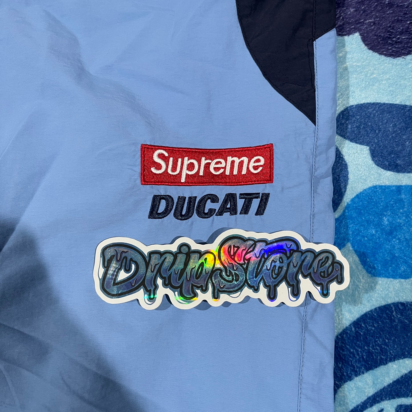 Conjunto Supreme Ducati Celeste
