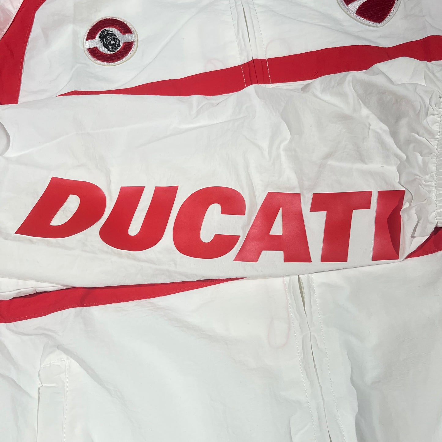 Conjunto Supreme Ducati Blanco