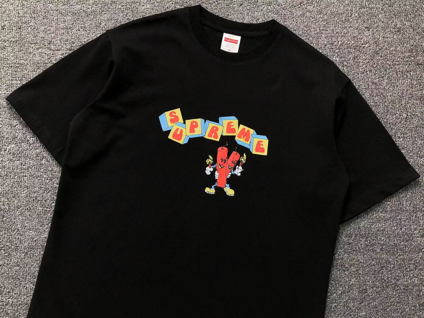 supreme-dynamite-tee-black-3-Drip Store Argentina