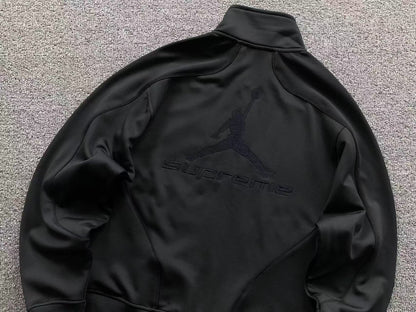 supreme-jordan-tricot-track-jacket-black-14-Drip Store Argentina