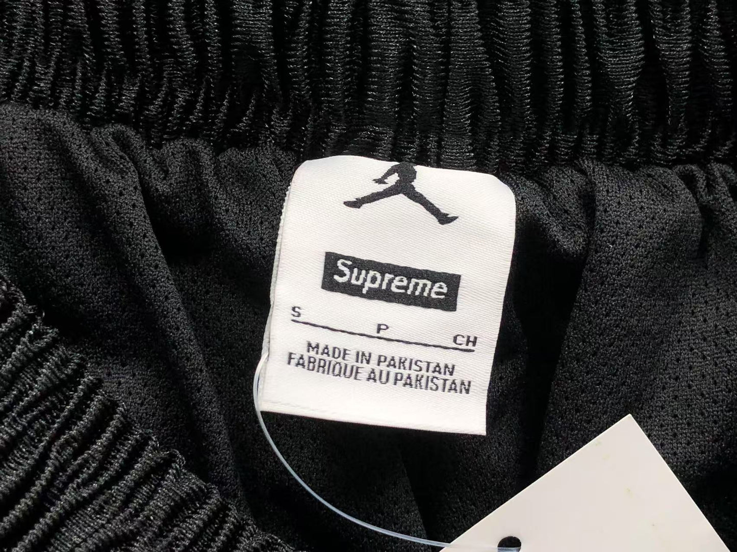 supreme-jordan-warm-up-short-black-7-Drip Store Argentina