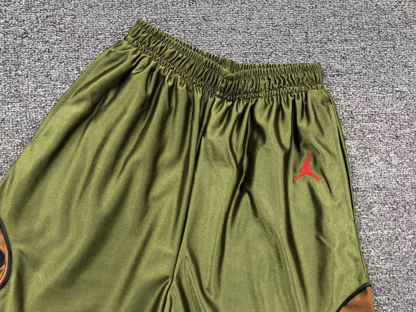 supreme-jordan-warm-up-short-olive-3-Drip Store Argentina