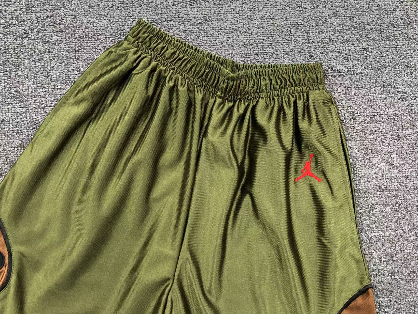 supreme-jordan-warm-up-short-olive-3-Drip Store Argentina