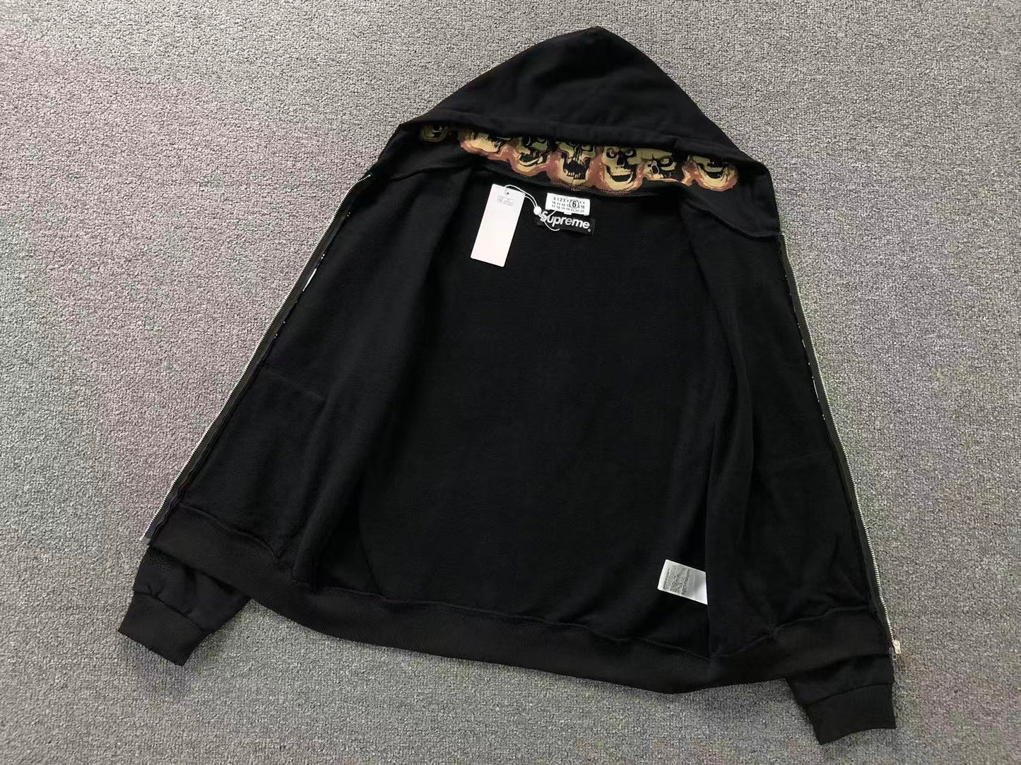 Campera Supreme MM6 Maison Margiela Negra