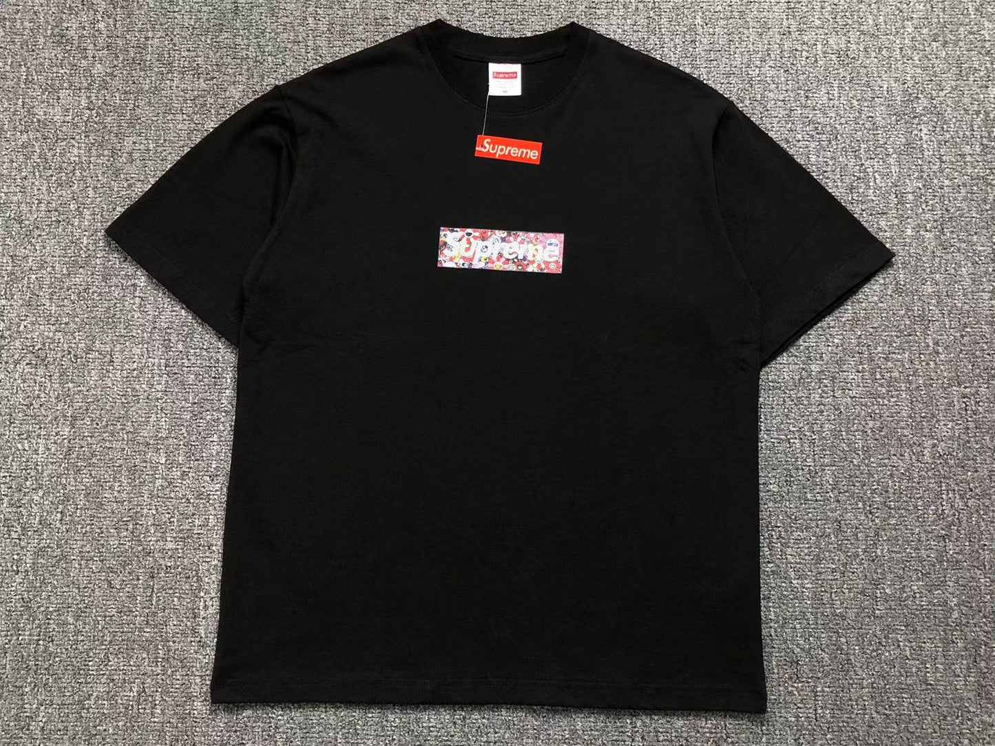 supreme-murakami-box-logo-tee-black-Drip Store Argentina