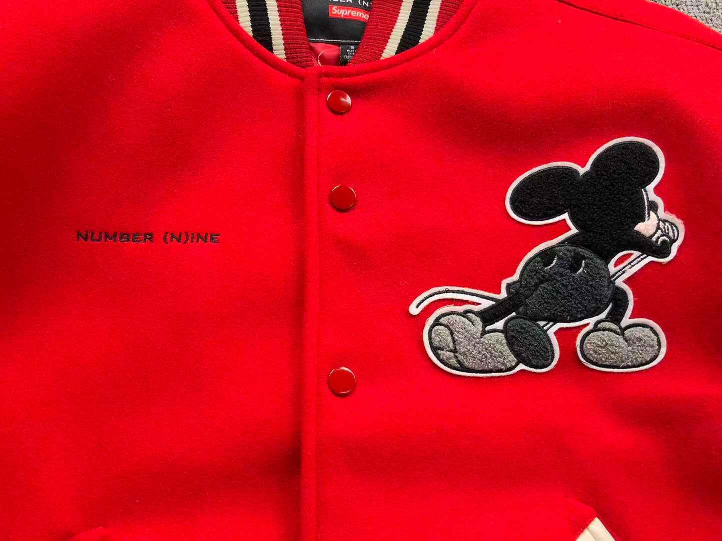 Campera Supreme Number (N)ine Mickey Roja