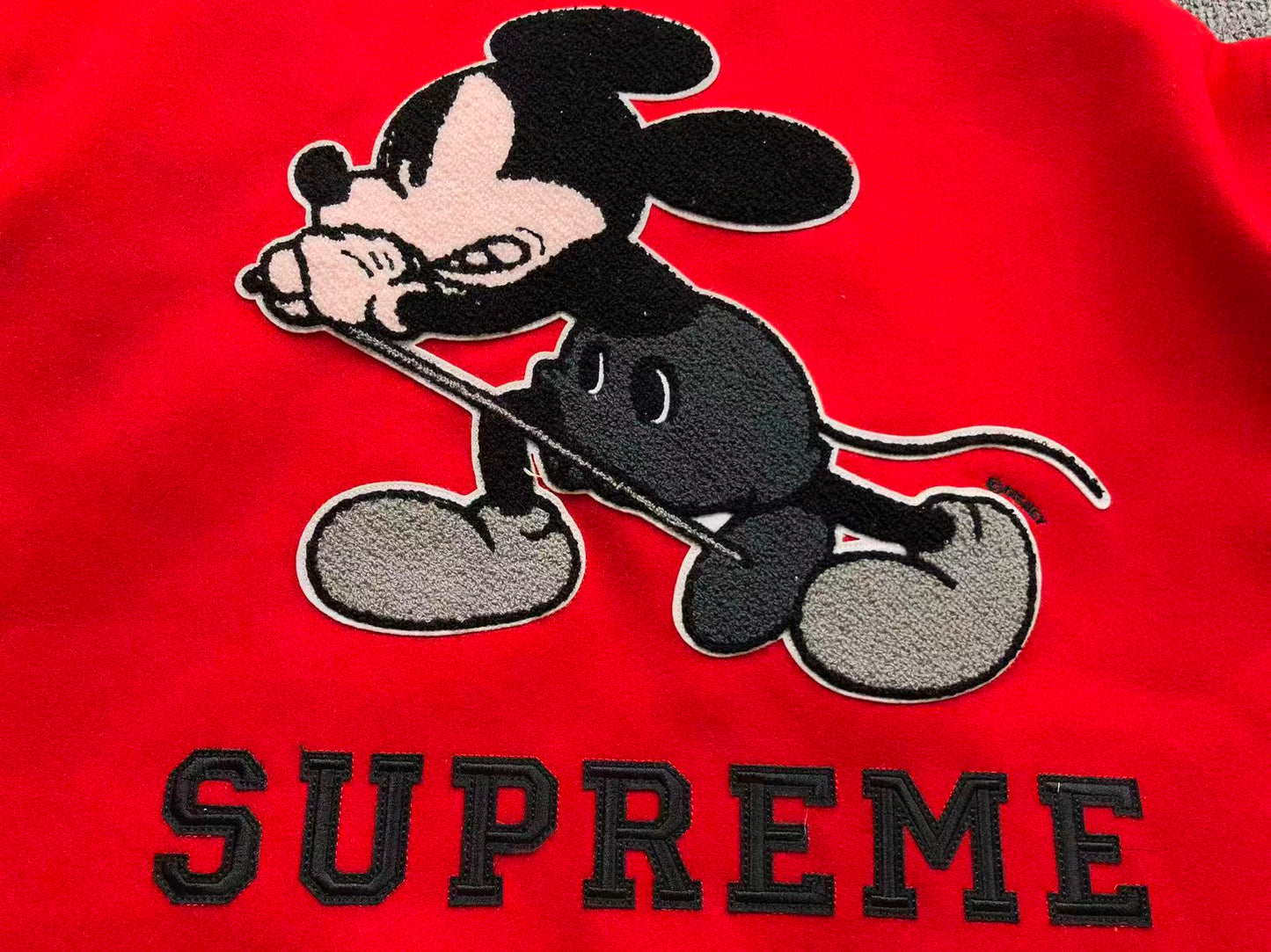 Campera Supreme Number (N)ine Mickey Roja