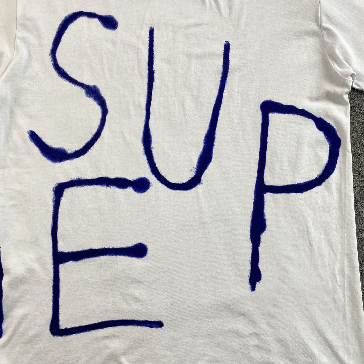 Remera Supreme Painted Blanca