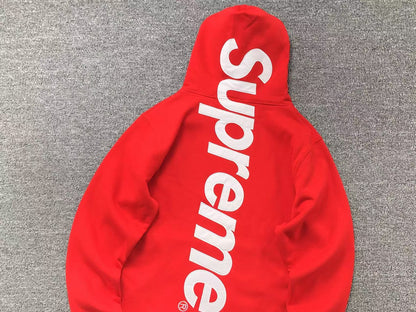 Buzo Supreme Satin Appliqué Rojo
