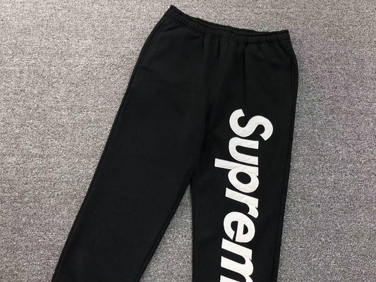 Pantalón Supreme Satin Appliqué Negro