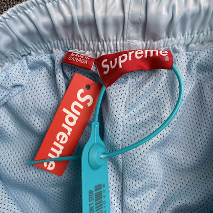 Pantalón Supreme Satin Celeste