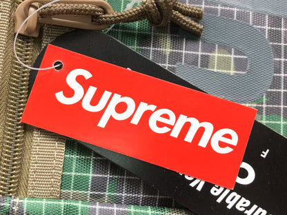 supreme-shoulder-bag-ss24-green-camo-5-Drip Store Argentina