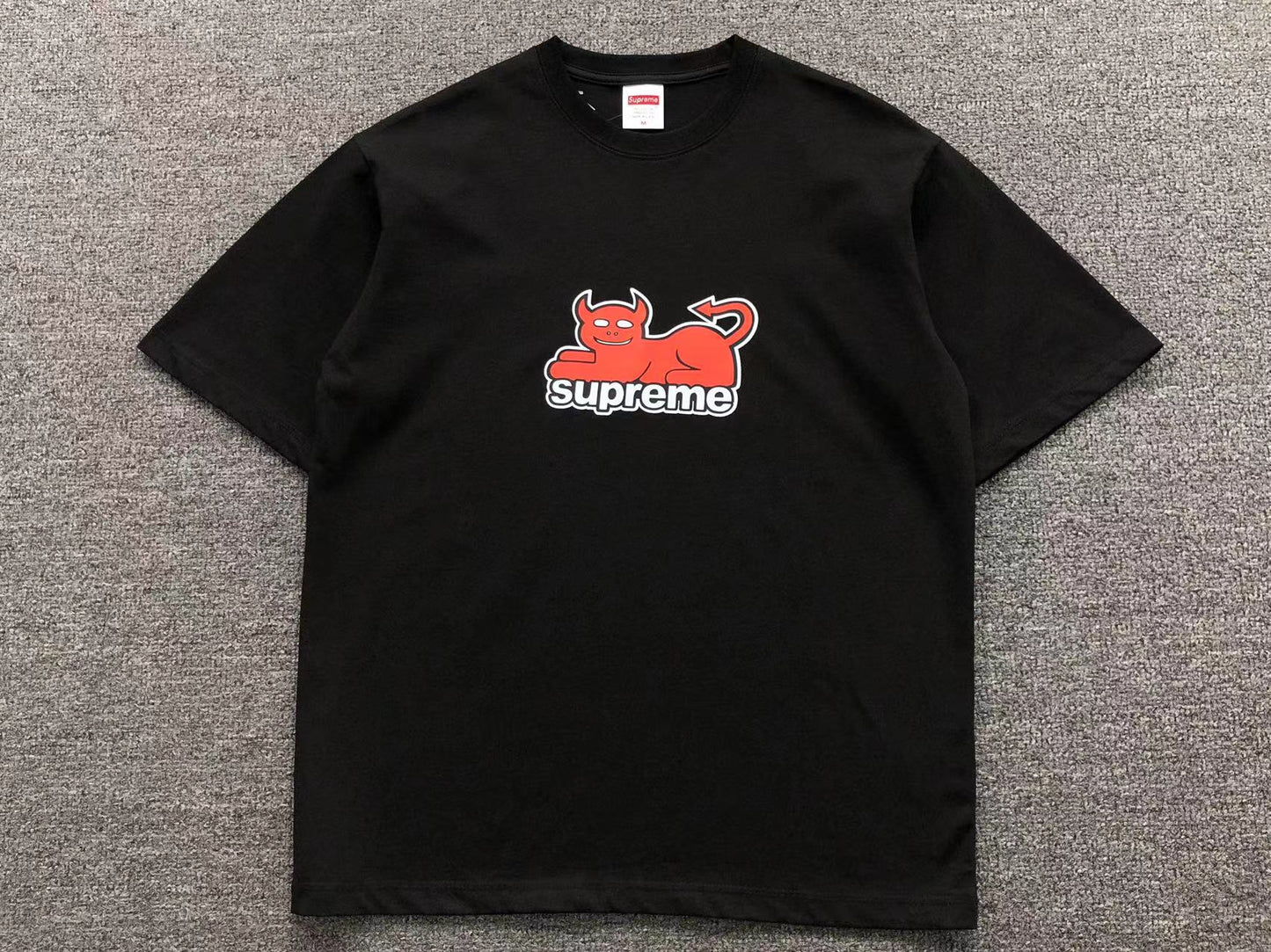 supreme-toy-machine-devil-cat-tee-black-Drip Store Argentina