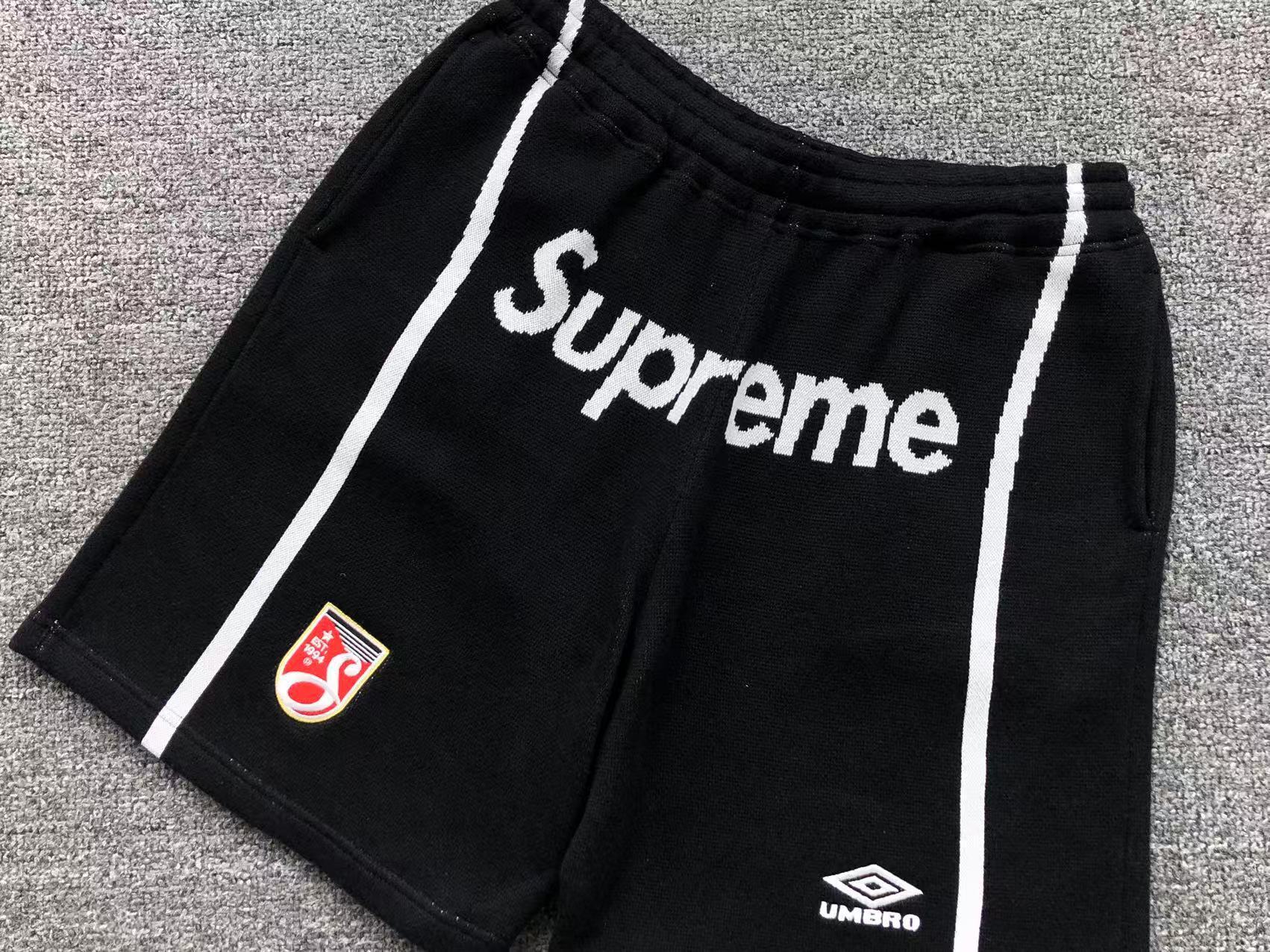 25SS/Supreme Umbro Knit Soccer Short 黒 Supreme x Umbro Knit Soccer Shorts - Size Large - Black
