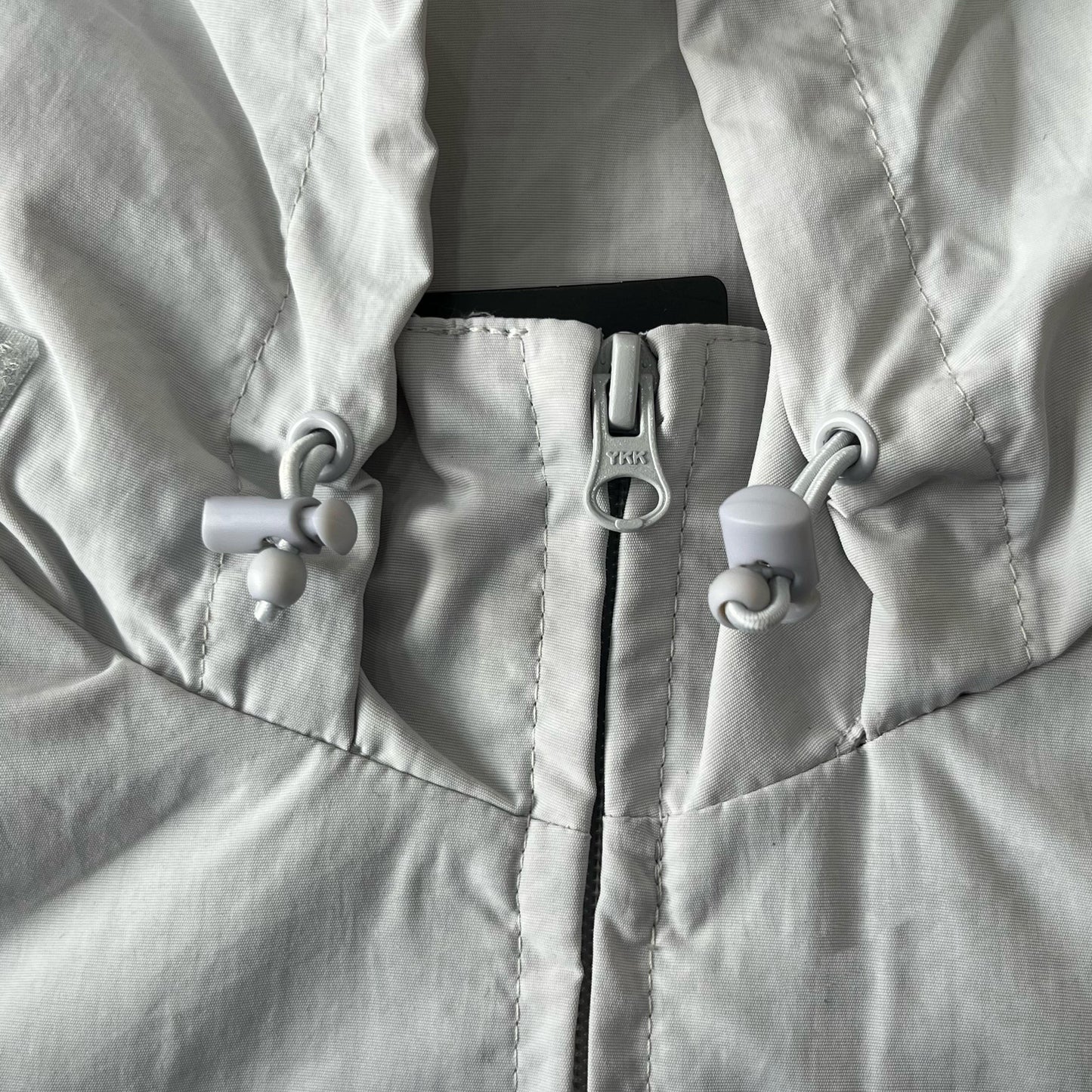 Campera Supreme Umbro Gris