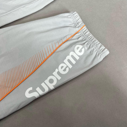 Pantalón Supreme Umbro Gris