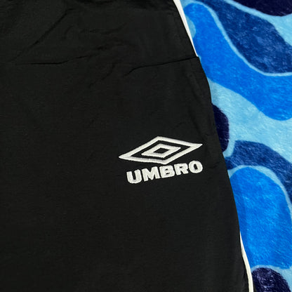 Conjunto Supreme Umbro Negro