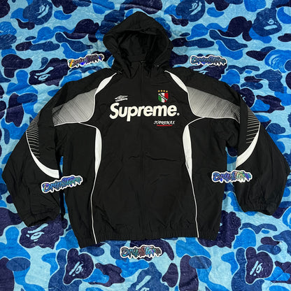 Conjunto Supreme Umbro Negro