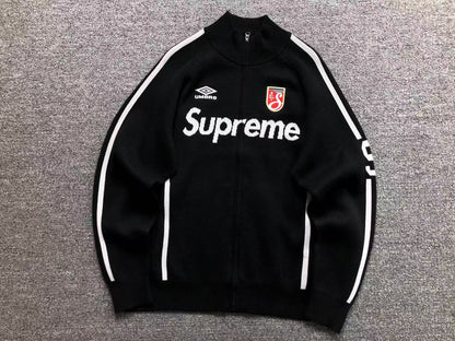 Campera Supreme Umbro Zip Up Sweater Negra