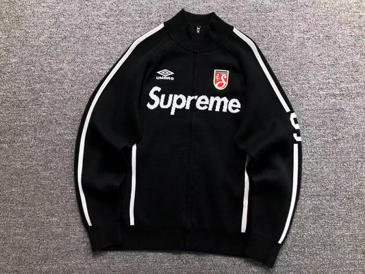 Campera Supreme Umbro Zip Up Sweater Negra