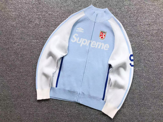 Campera Supreme Umbro Zip Up Sweater Celeste