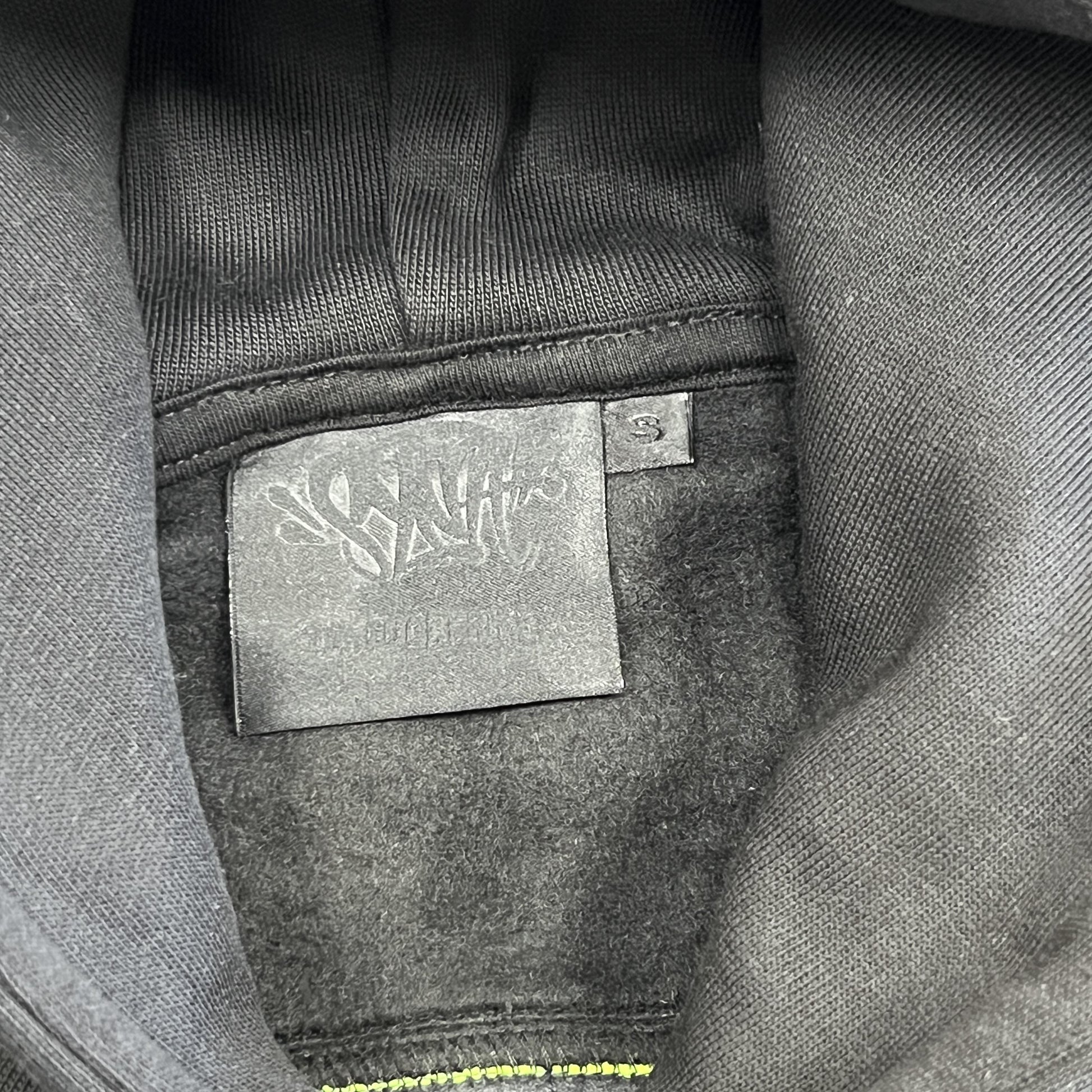 syna-world-pipe-hoodie-black-5-Drip Store Argentina