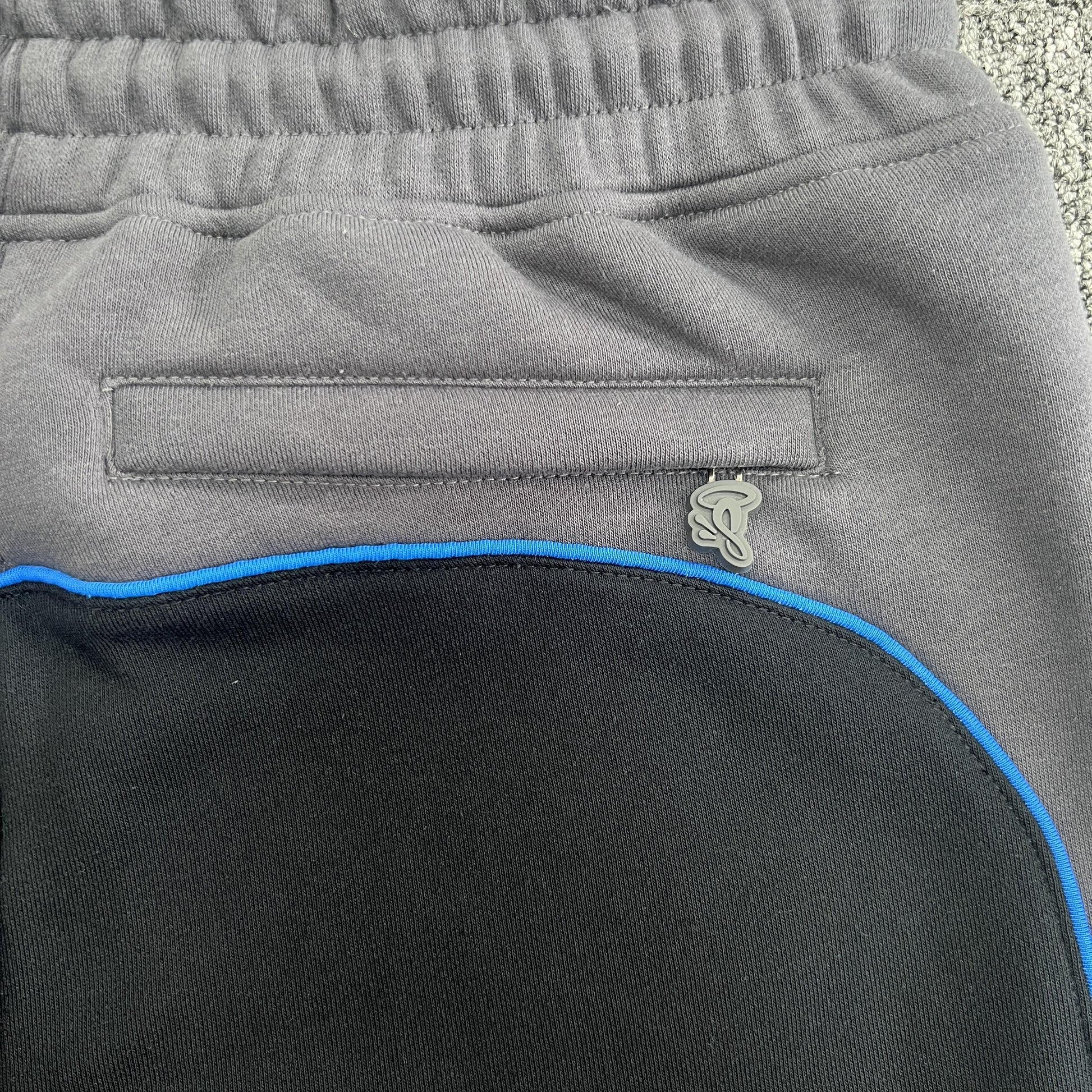 syna-world-pipe-short-black-3_e94e9b7b-Drip Store Argentina