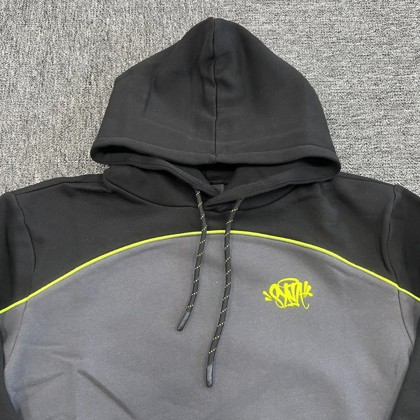 syna-world-pipe-tracksuit-black-6_39fceee1-Drip Store Argentina