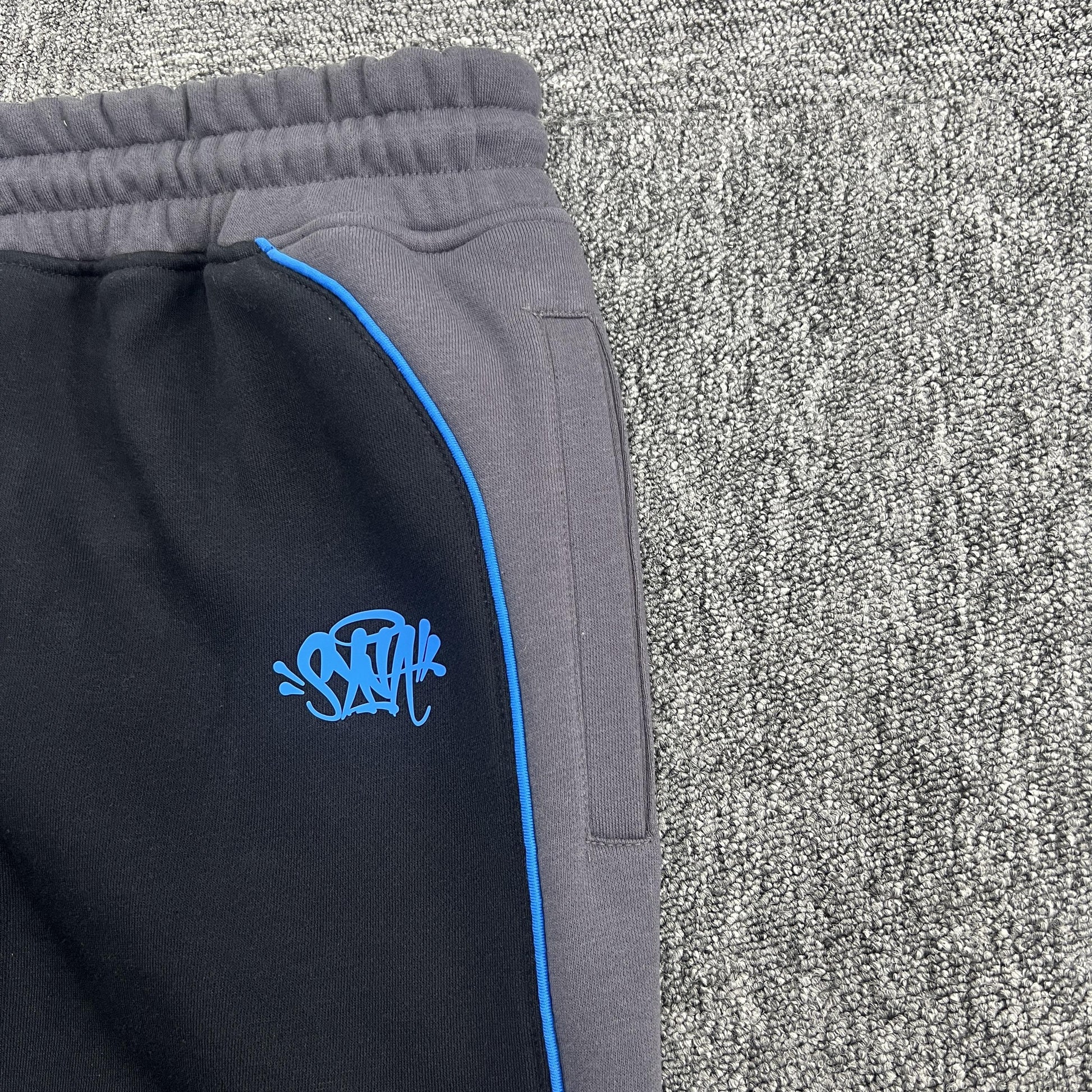 syna-world-pipe-tracksuit-black-8-Drip Store Argentina