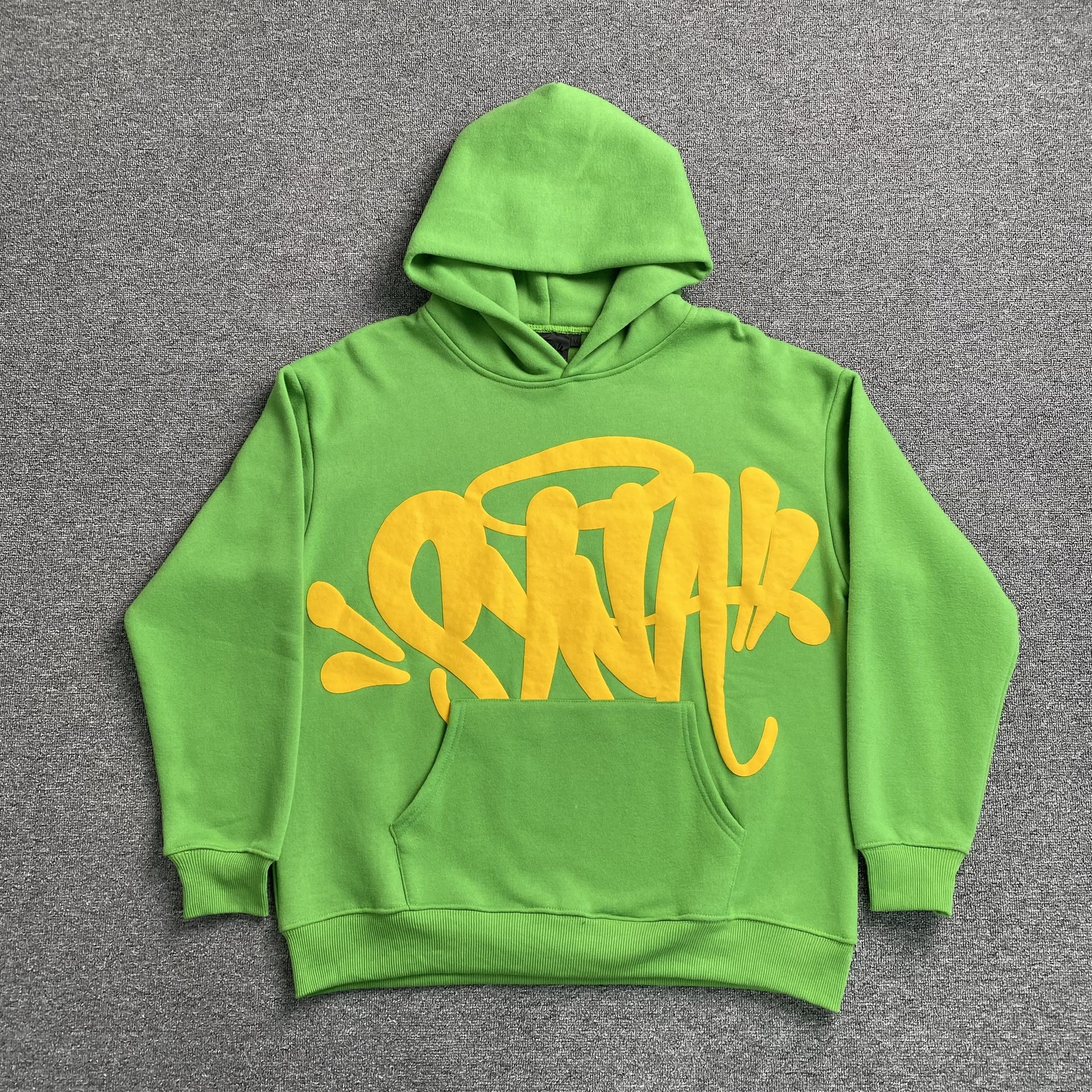 syna-world-syna-logo-hoodie-green-Drip Store Argentina
