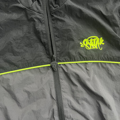 syna-world-syna-logo-shell-jacket-black-4_1bb18b5c-Drip Store Argentina