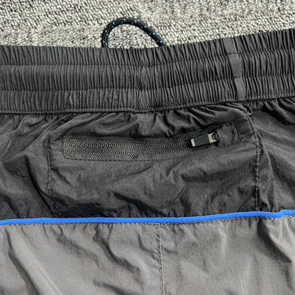 syna-world-syna-logo-shell-pants-black-4_3e66eb26-Drip Store Argentina