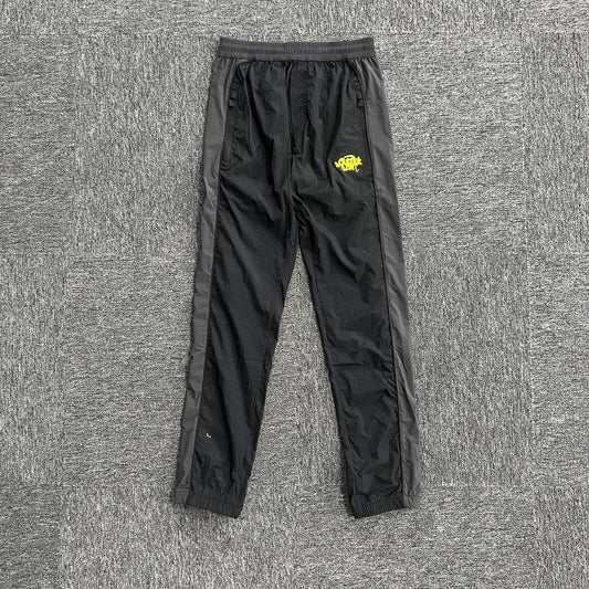 syna-world-syna-logo-shell-pants-black-Drip Store Argentina