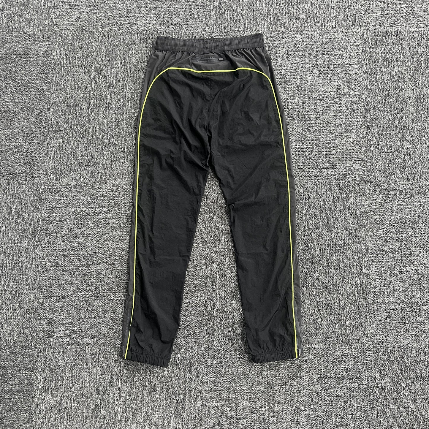 syna-world-syna-logo-shell-pants-black-2-Drip Store Argentina
