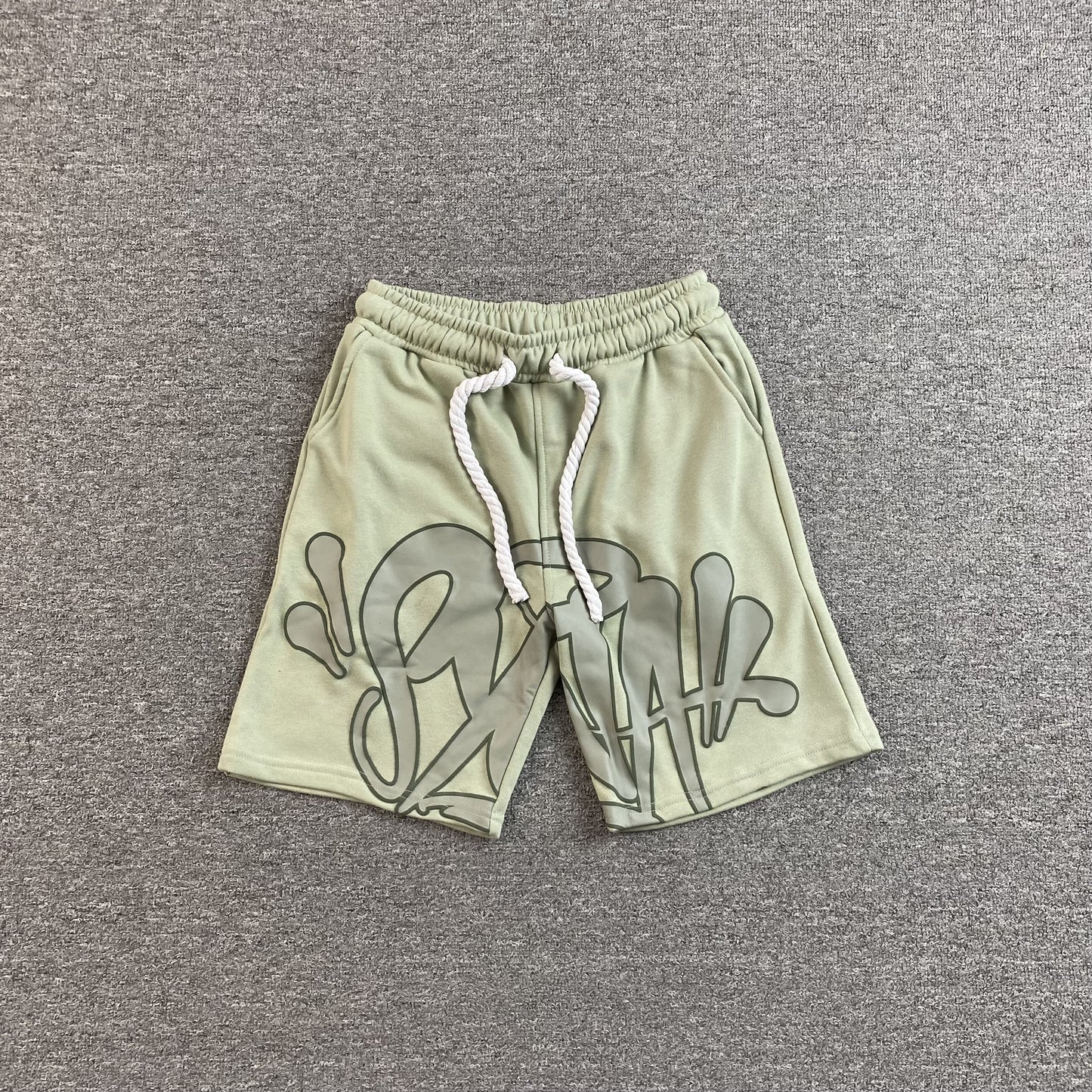 syna-world-syna-logo-shorts-sage-Drip Store Argentina