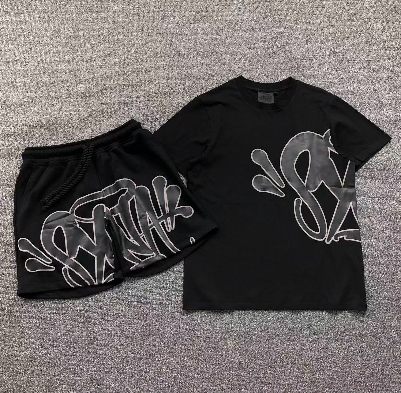 syna-world-syna-logo-t-shirtshort-set-black-Drip Store Argentina